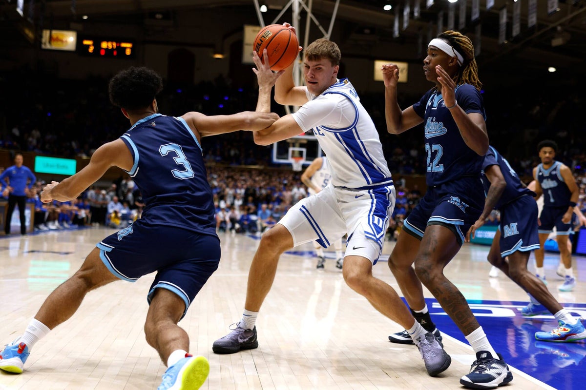 Cooper Flagg flashes in highly hyped Duke debut with highlight dunks: How he performed