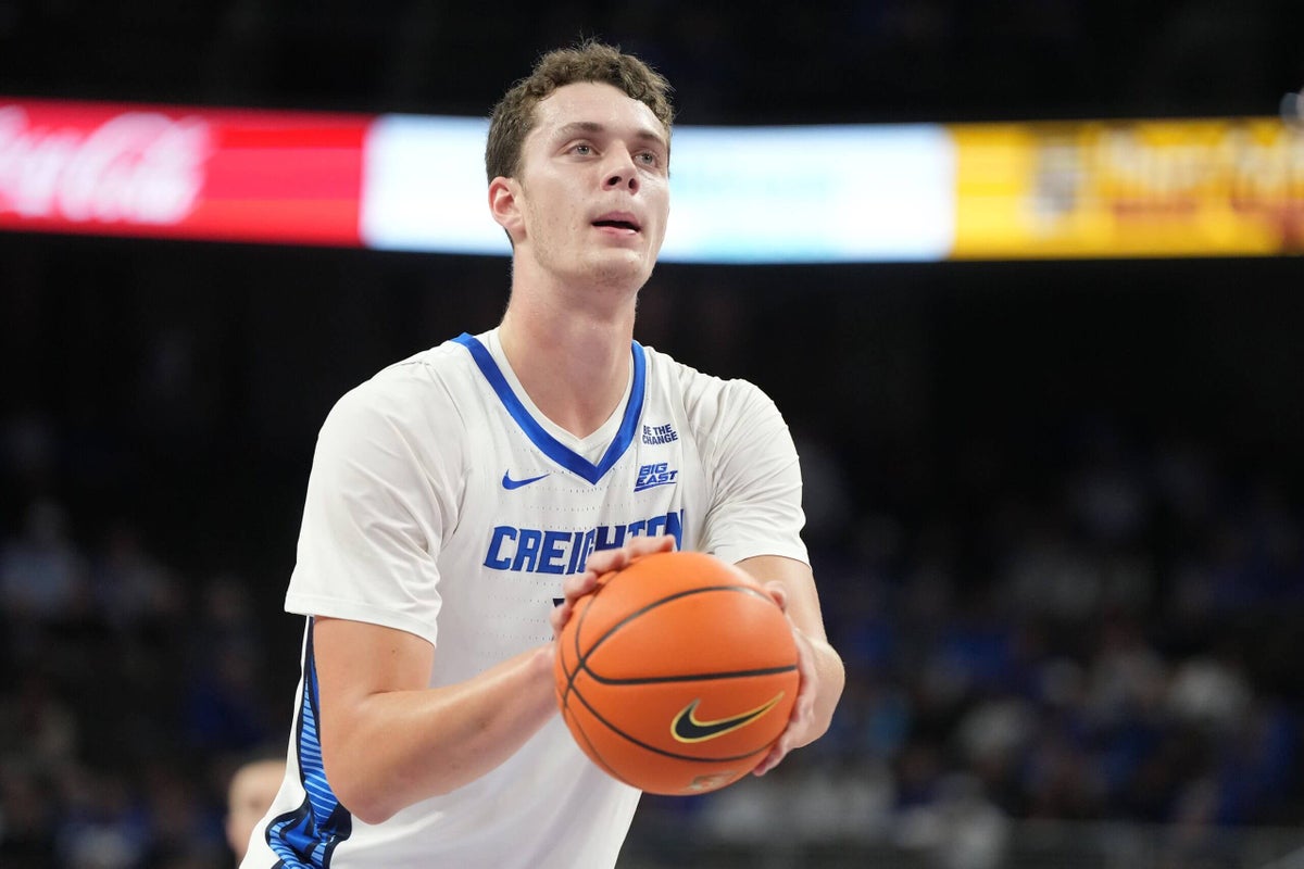 Creighton’s Ryan Kalkbrenner scores 49 points in season-opening victory over UTRGV