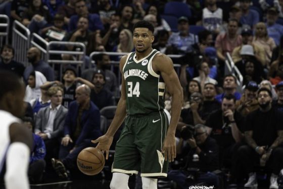 Insider: Giannis Antetokounmpo not seeking trade amid Bucks’ rough start