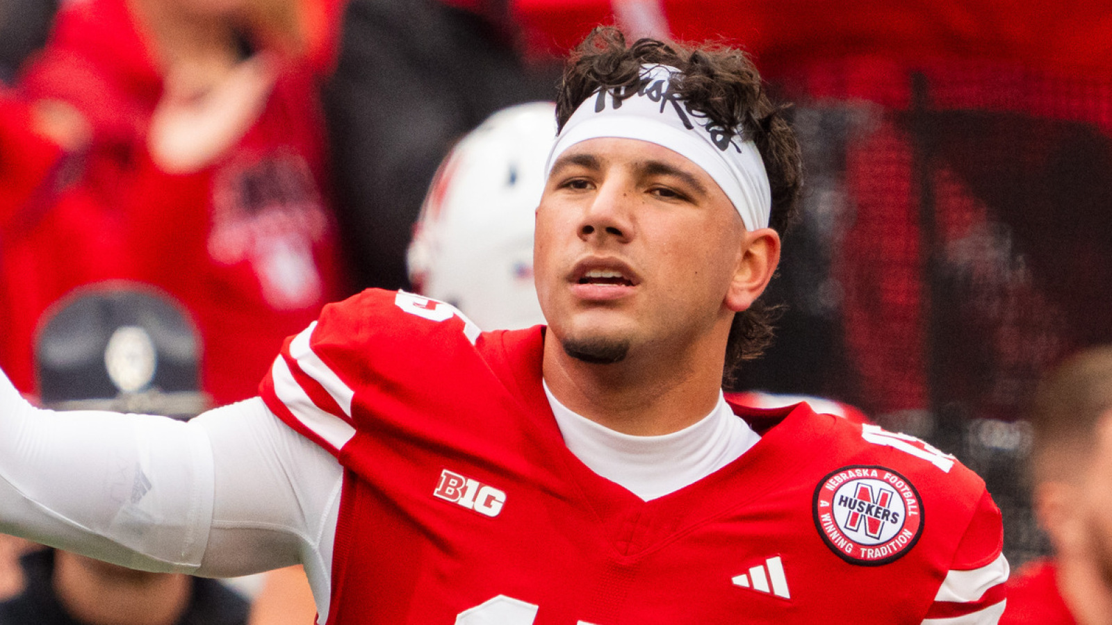Insider reveals status of Nebraska's Raiola after injury
