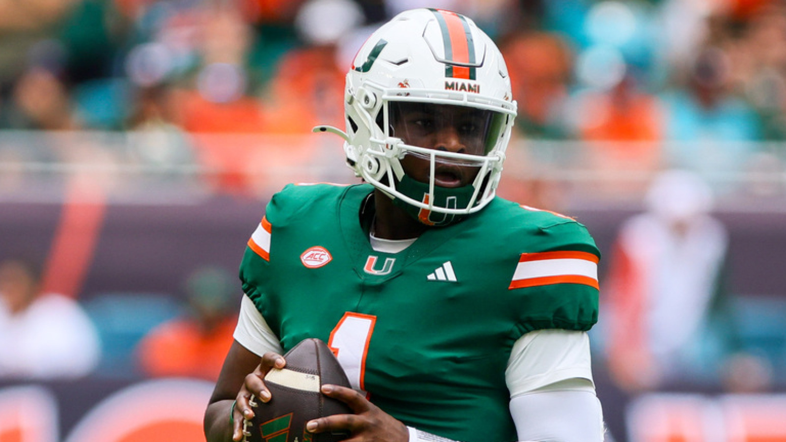 Miami QB Cam Ward completes ridiculous touchdown against Duke