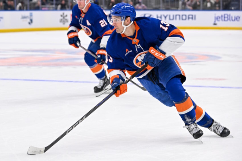 NHL Injuries: Blue Jackets, Red Wings, Islanders, Wild, Blues, Maple Leafs, and Canucks