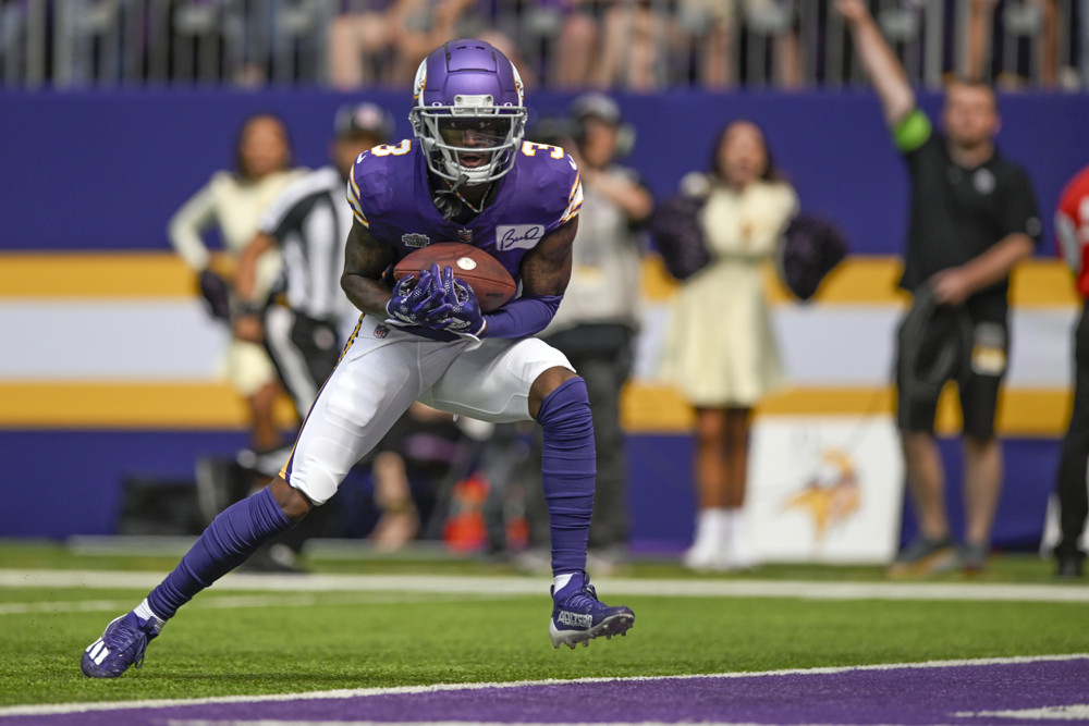 wide receiver start/sit