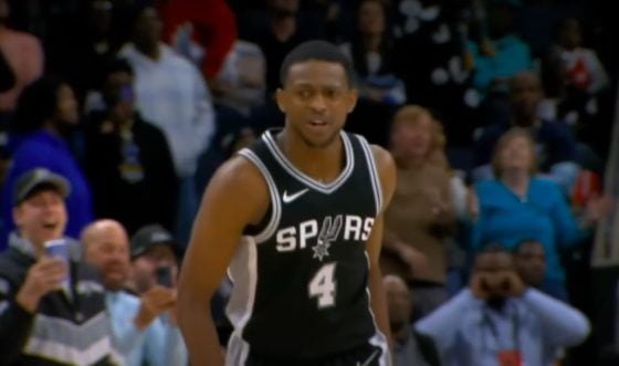 De’Aaron Fox to miss remainder of season due to finger surgery