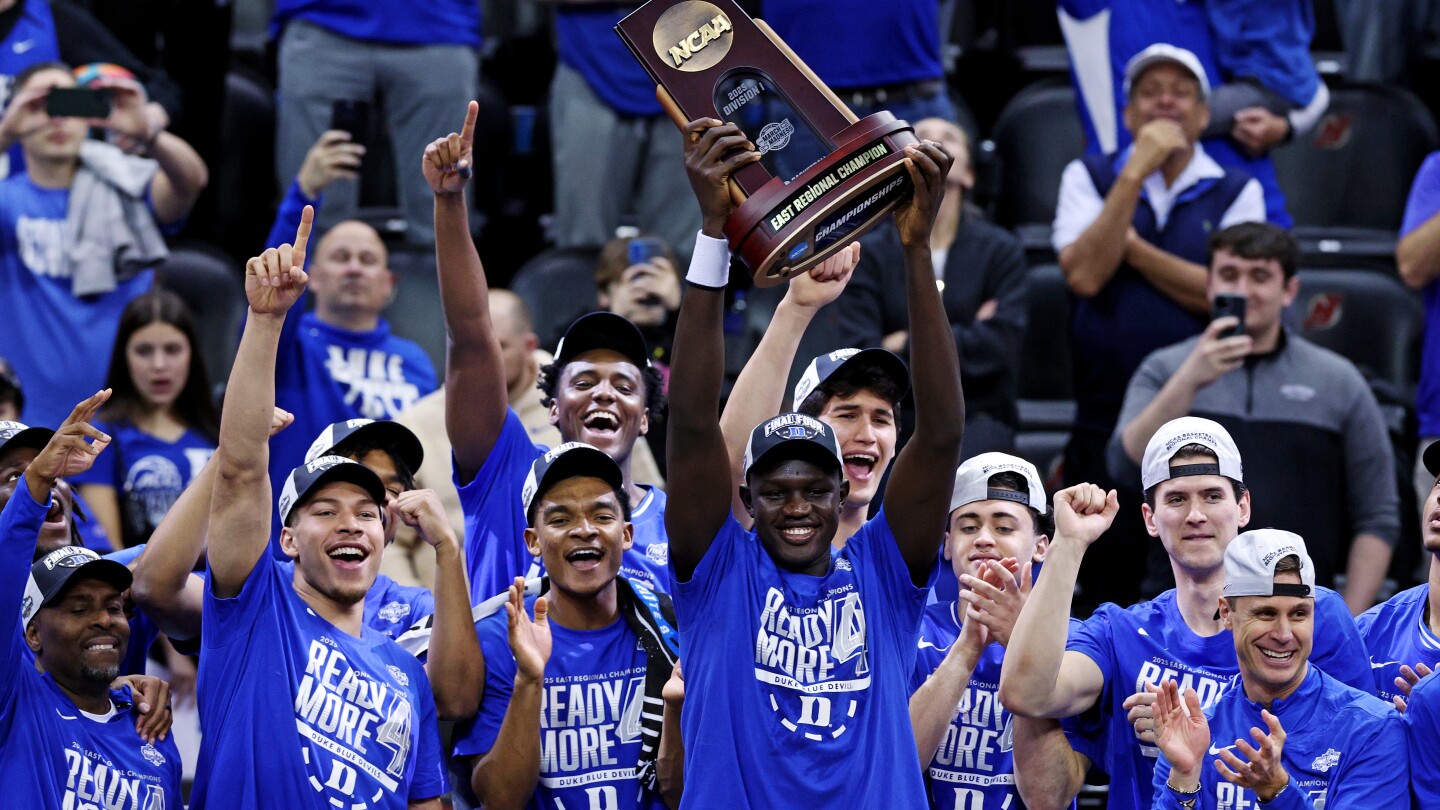 Duke’s great D sends Blue Devils to their 18th Final Four with an 85-65 win over Alabama