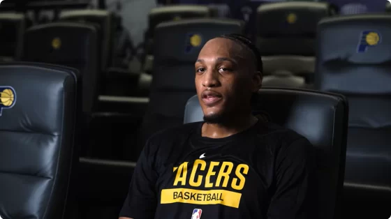 Kings sign Isaac Jones