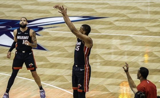 Raptors convert Orlando Robinson to standard contract