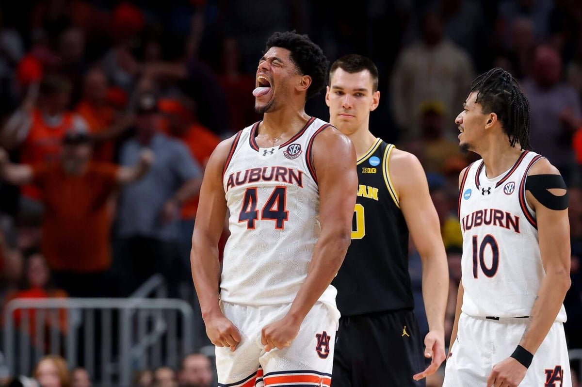 SEC sends four to men’s Elite Eight, third league ever with half of regional final field