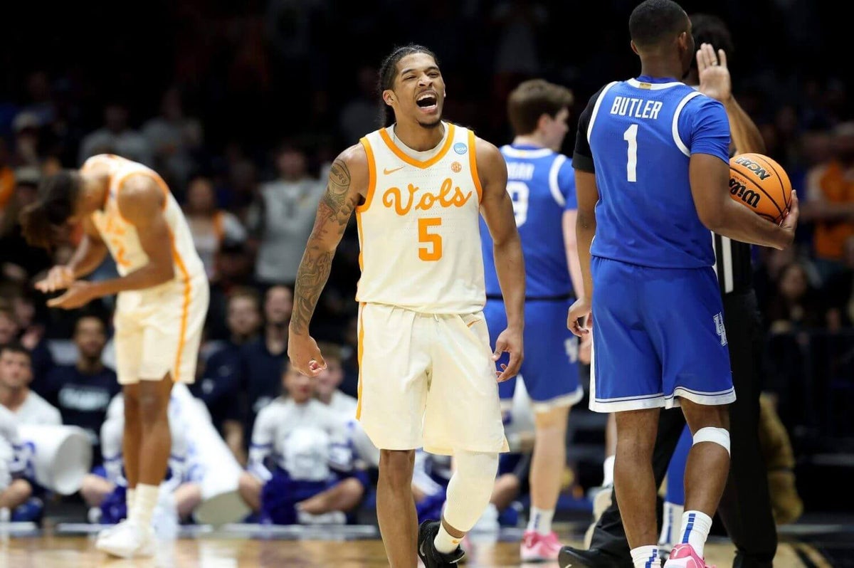 Tennessee outmuscles Kentucky, moving one win away from first men’s Final Four in school history