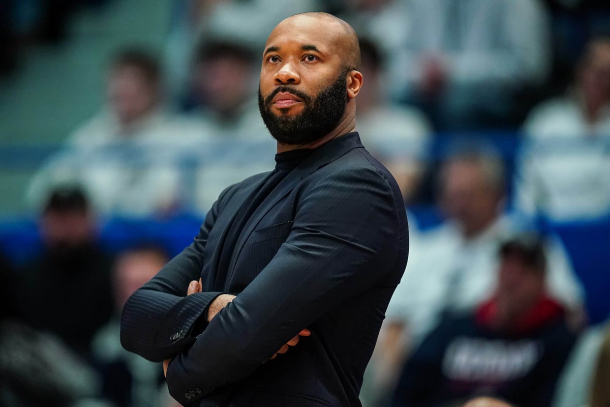Villanova fires coach Kyle Neptune after 3 seasons, no NCAA Tournament appearances