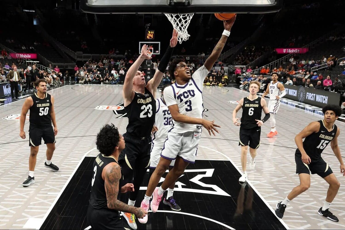 What’s up with the Big 12 tournament’s court? Fans pan design, but players see it differently