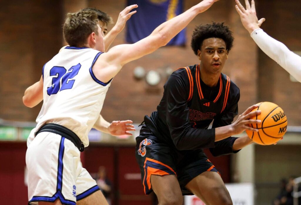 Alijah Arenas out of hospital less than 1 week after car crash, family says