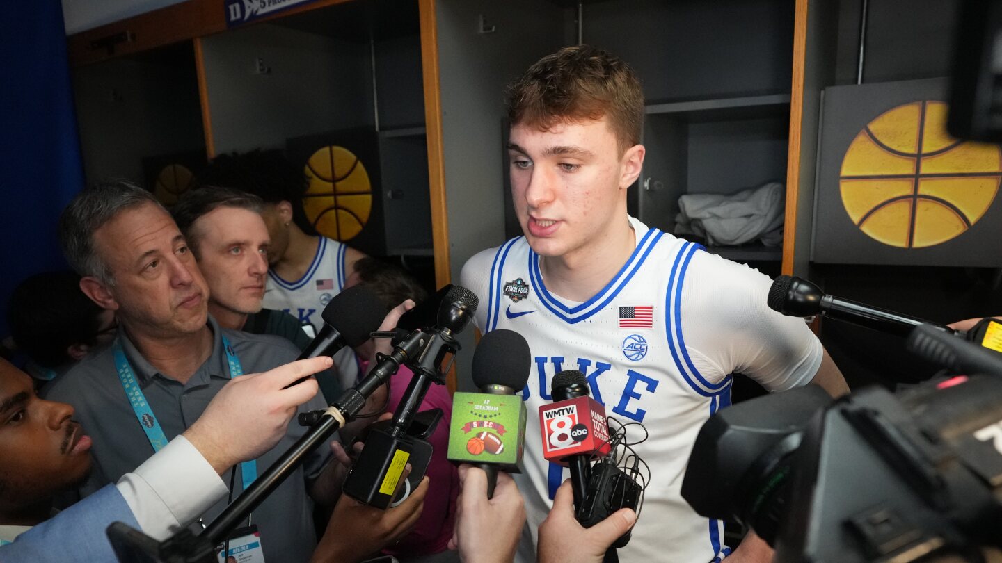 Duke freshman star Cooper Flagg named the AP men’s college basketball player of the year