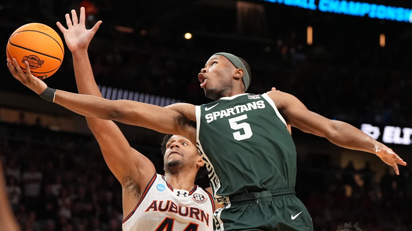 Ex-Michigan State guard Tre Holloman is transferring to NC State