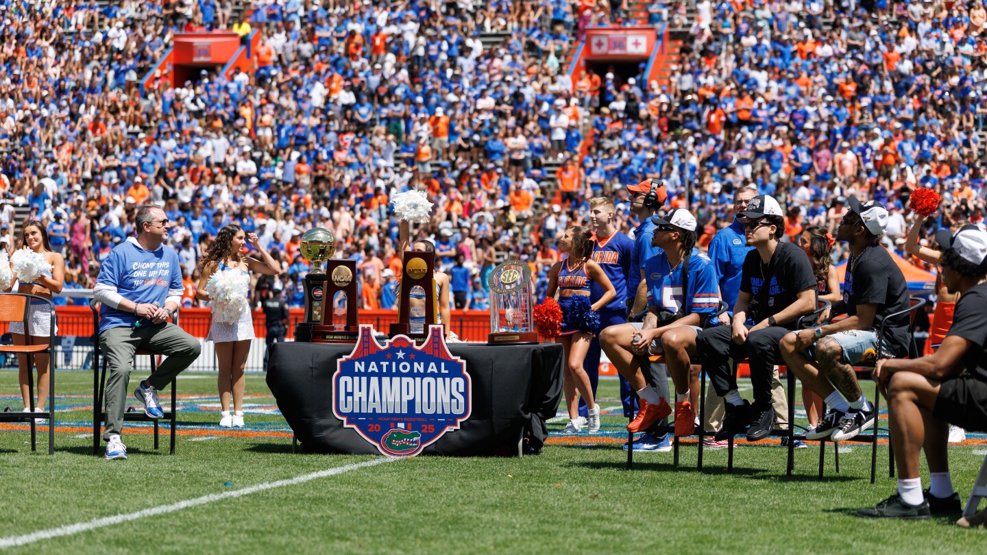 Florida gets another championship celebration, this one in the Swamp in front of nearly 60K