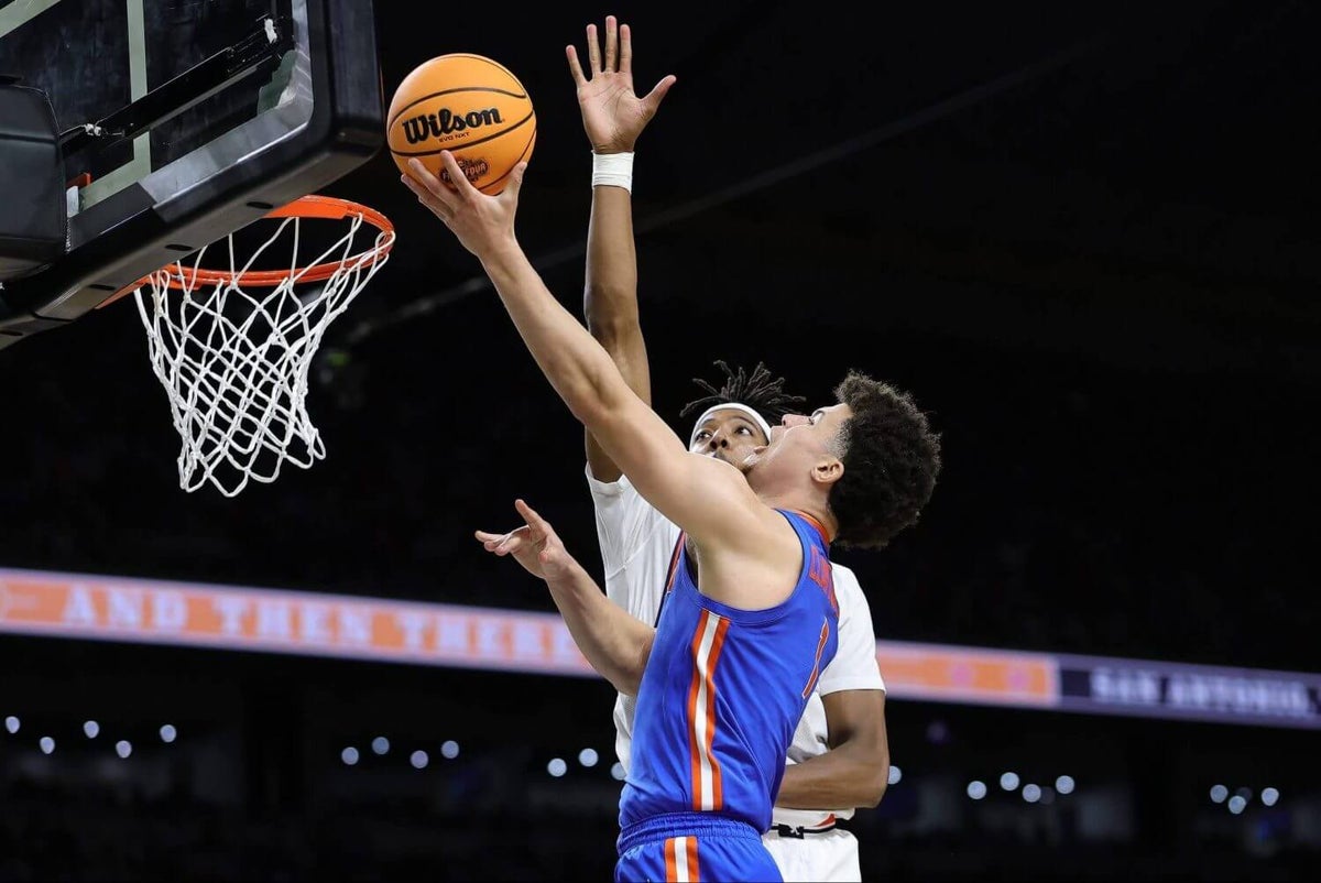 In all-SEC Final Four slugfest, Florida’s Walter Clayton Jr. drops 34 points to down Auburn
