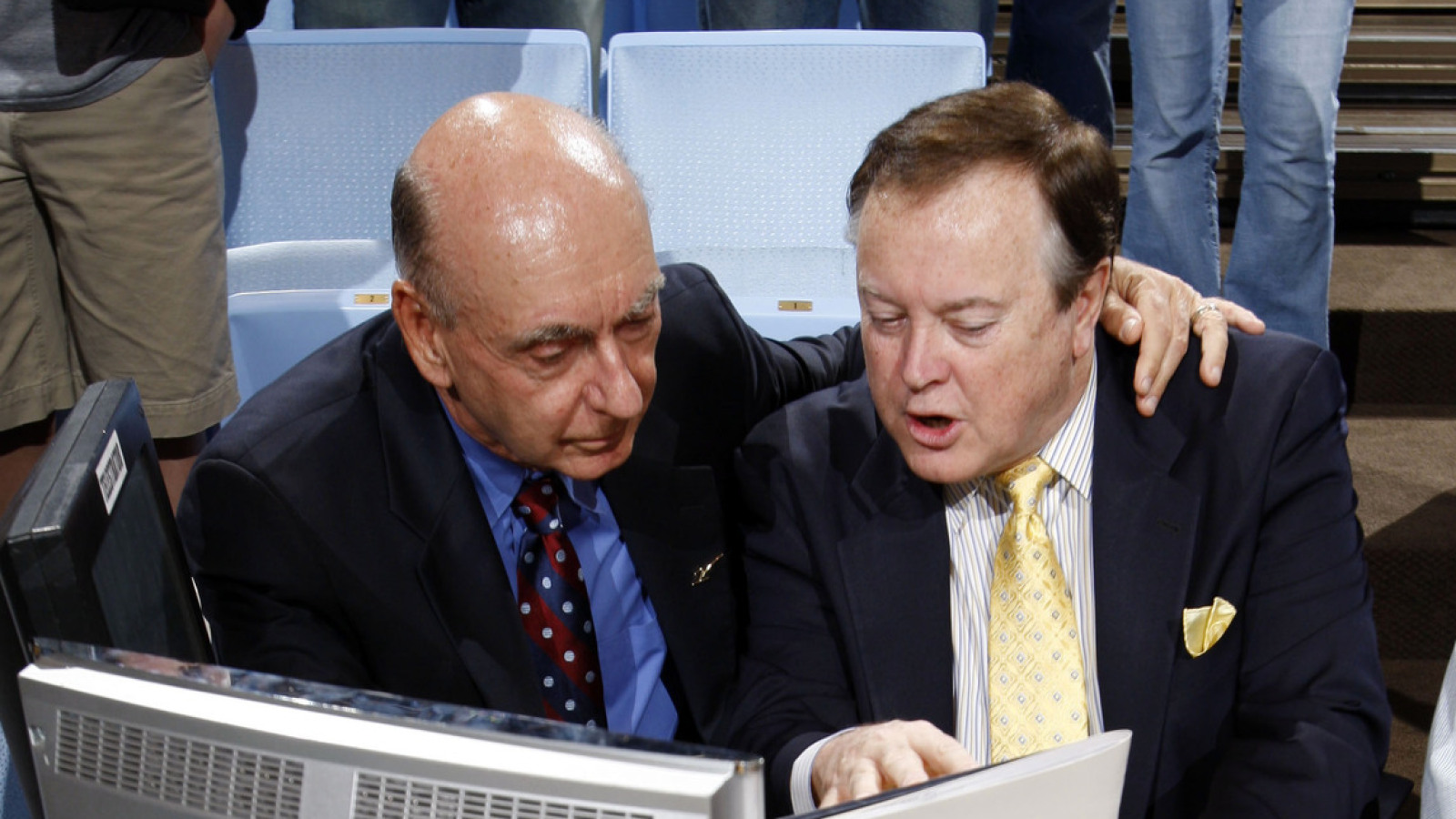 Longtime ESPN announcer Mike Patrick dies at 80