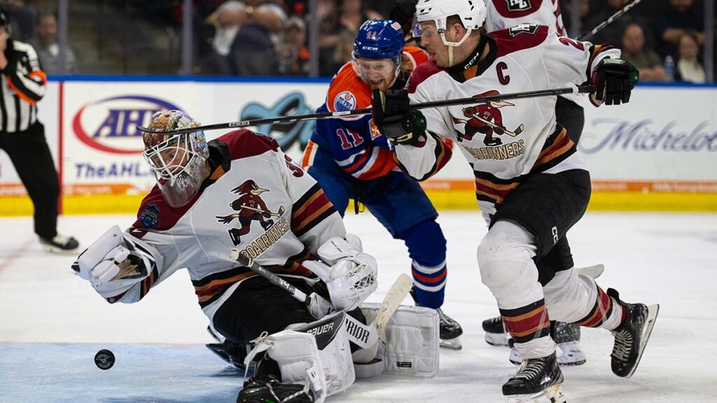 Pacific playoff race down to Roadrunners, Condors