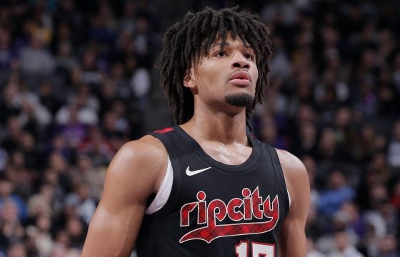 Sharpe erupts for 36 as Trail Blazers defeat Raptors