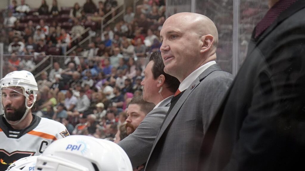 Laperriere named hockey operations advisor for Flyers