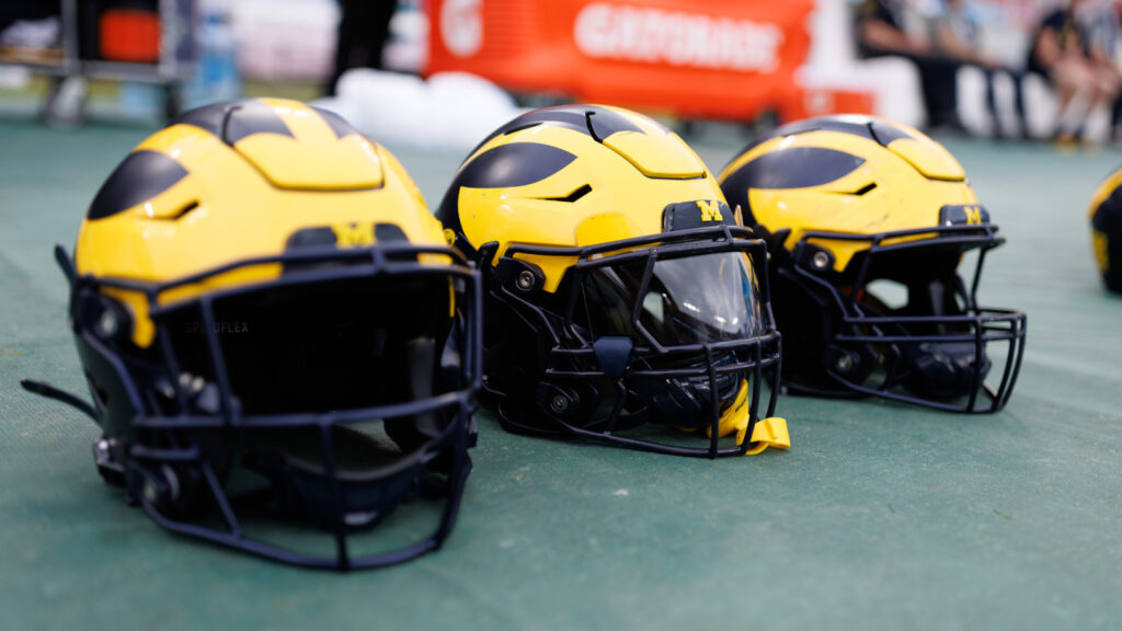 Michigan lands commitment from 2026 four-star TE Matt Ludwig
