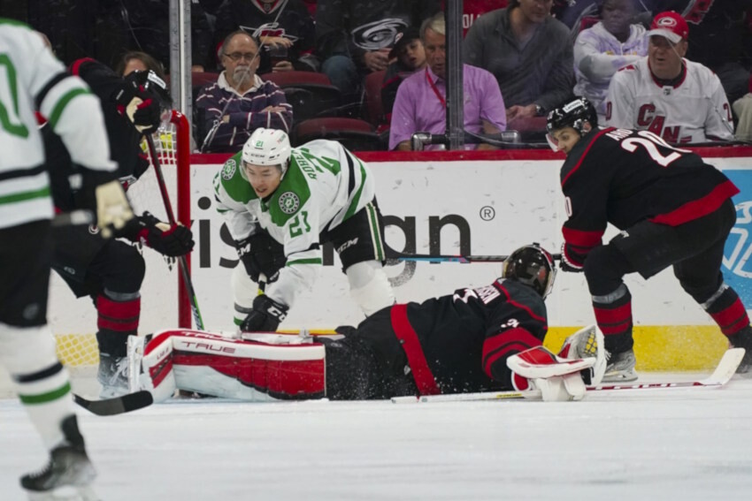 NHL News and Injuries: Devils, Sens, Hurricanes, Stars, Blues, Leafs, Golden Knights, Caps and Jets