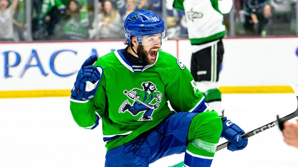Wolanin gives Canucks the OT win in Game 1