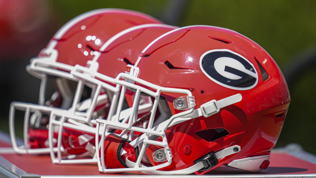 Four-star RB chooses Georgia, makes bold statement about SEC