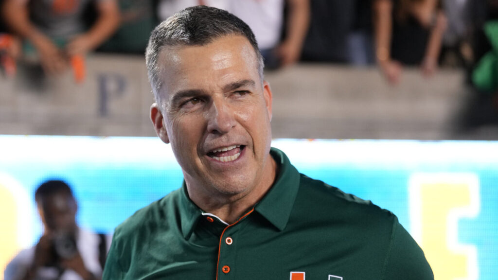Four-star WR flips from Georgia to Miami