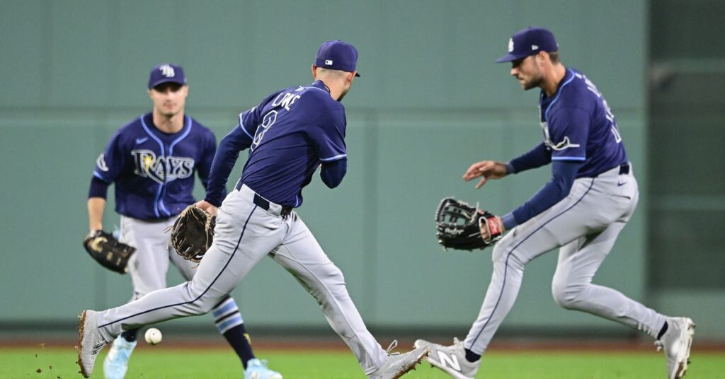 Rays drop close one, literally: Rays 1, Red Sox 3