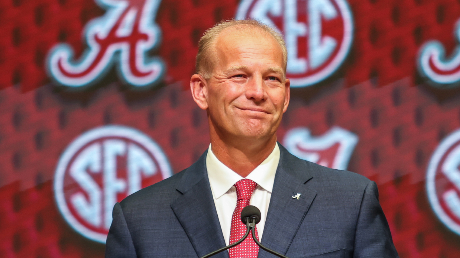 Alabama is looking to close out commitment from five-star EDGE