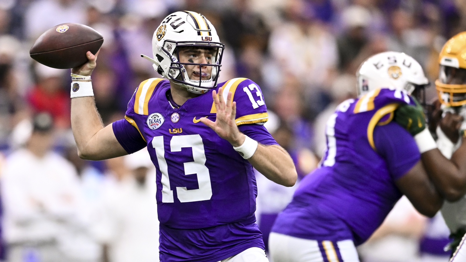 Analyst believes this SEC QB can be the best in the country