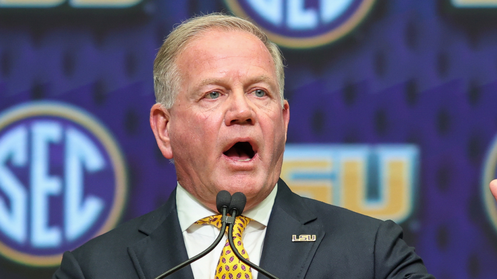 Brian Kelly throws shade at 'Death Valley Jr.' Clemson