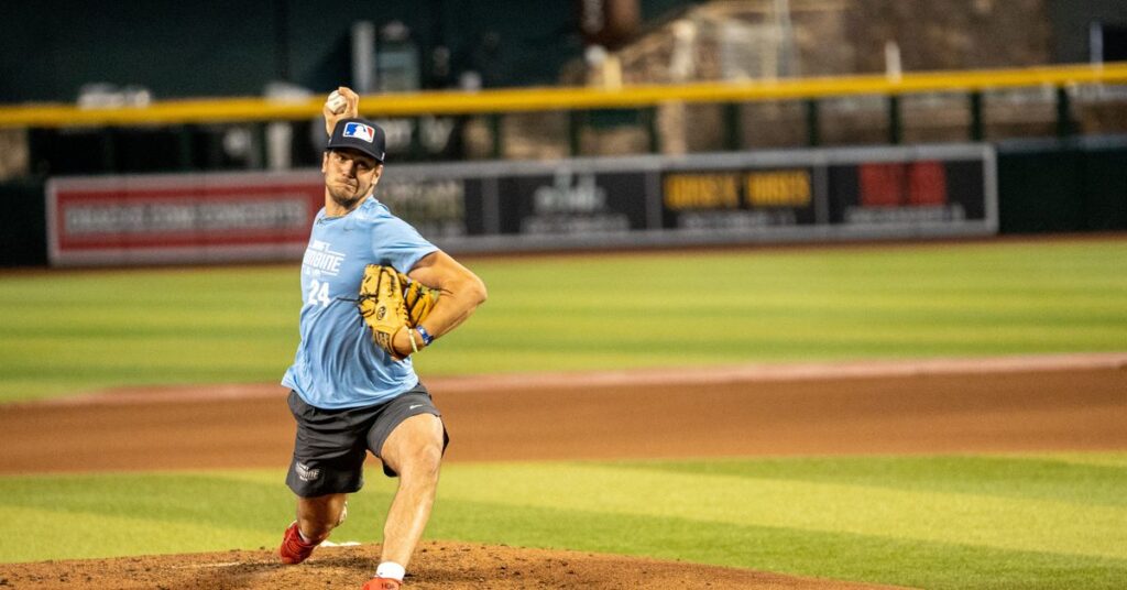 GDT: Hey the Futures Game is on right now!