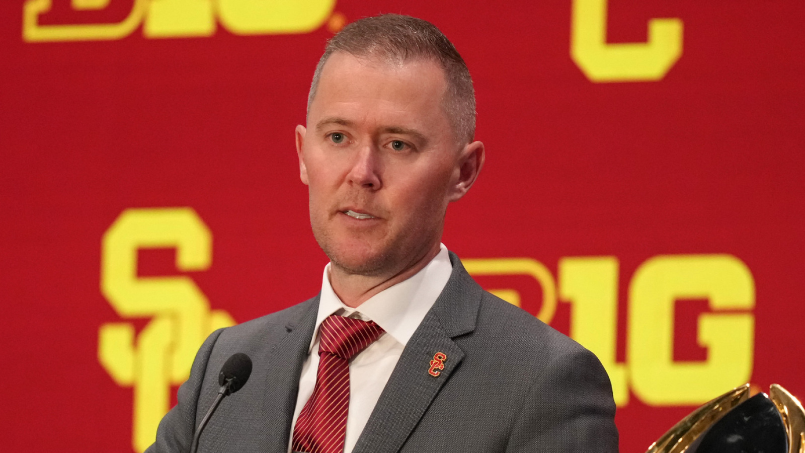 Lincoln Riley's logic on USC-Notre Dame rivalry is backward