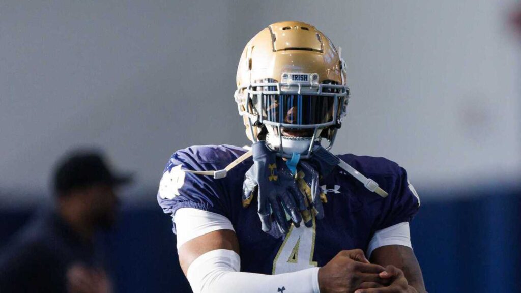 Notre Dame considering a strategic wrinkle involving RB room