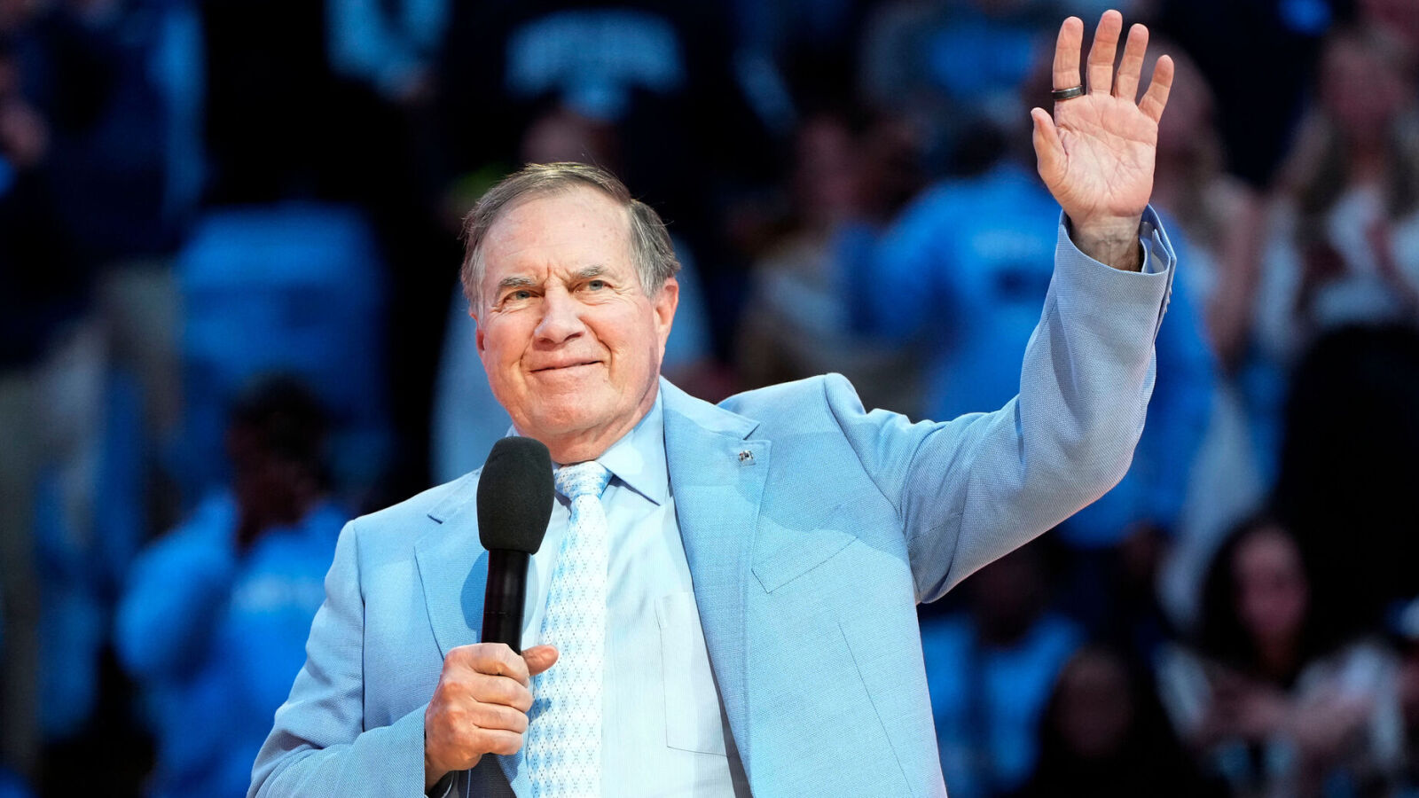 Bill Belichick, Michael Lombardi are huge assets for UNC