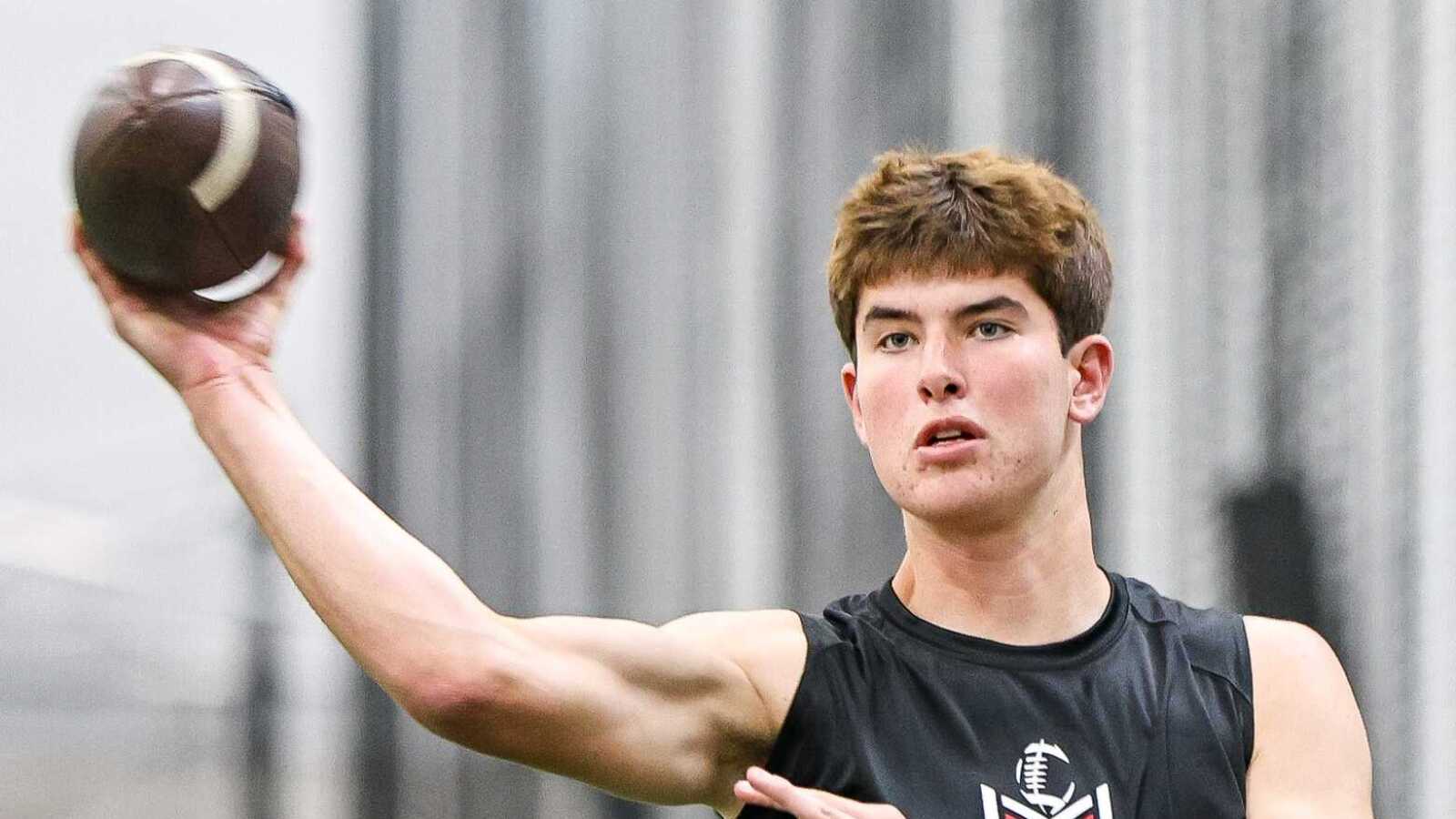 Michigan lands 2027 four-star QB over Penn State, Georgia
