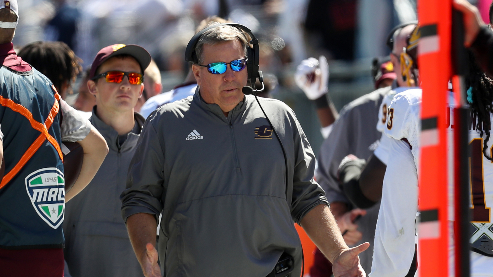 Report: Ex-Central Michigan HC may have lied about Stalions