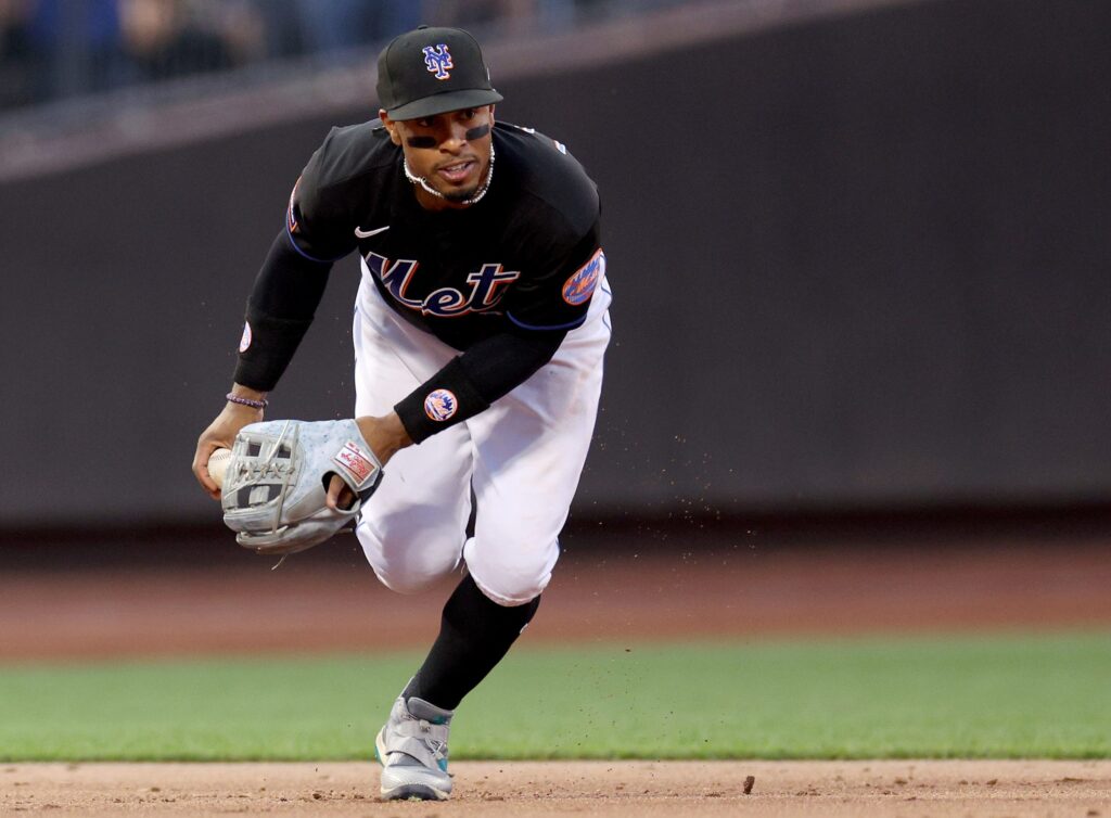 Maybe It’s Time To Believe What My Eyes Are Seeing: Top 30 Middle Infielders Heading Into The Final 4 Weeks