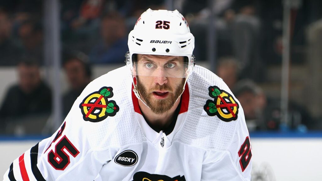 Crunch sign defenseman Tinordi