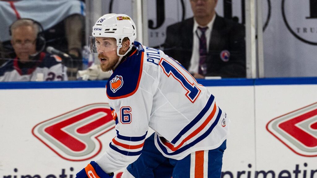 IceHogs acquire Rem Pitlick from Condors