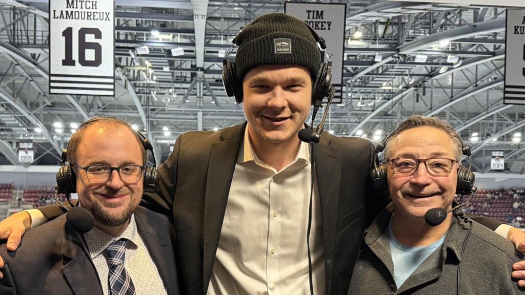 Injured Strome taking reps in Bears broadcast booth