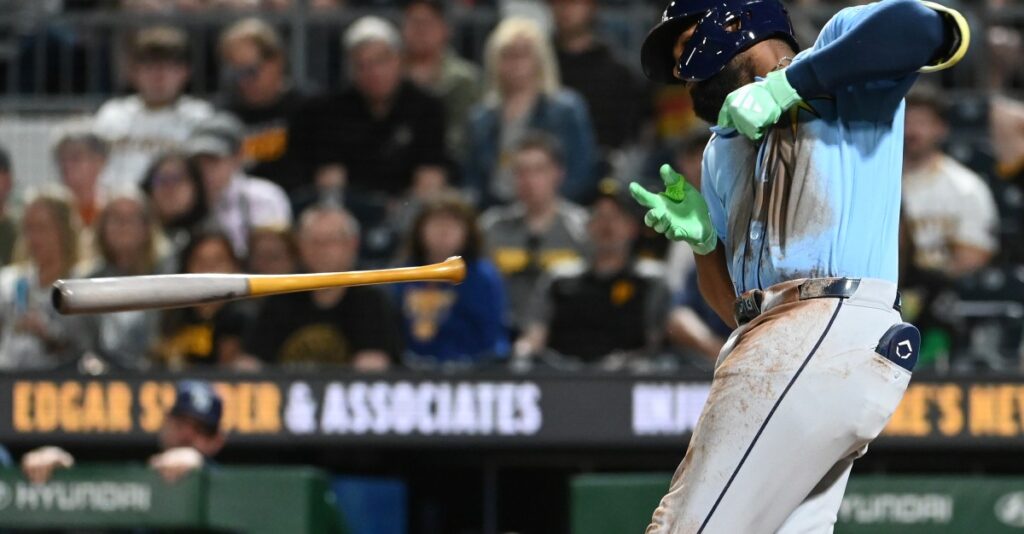 A Quiet Start, Then Got Lowe’d : Rays 1, Pirates 5