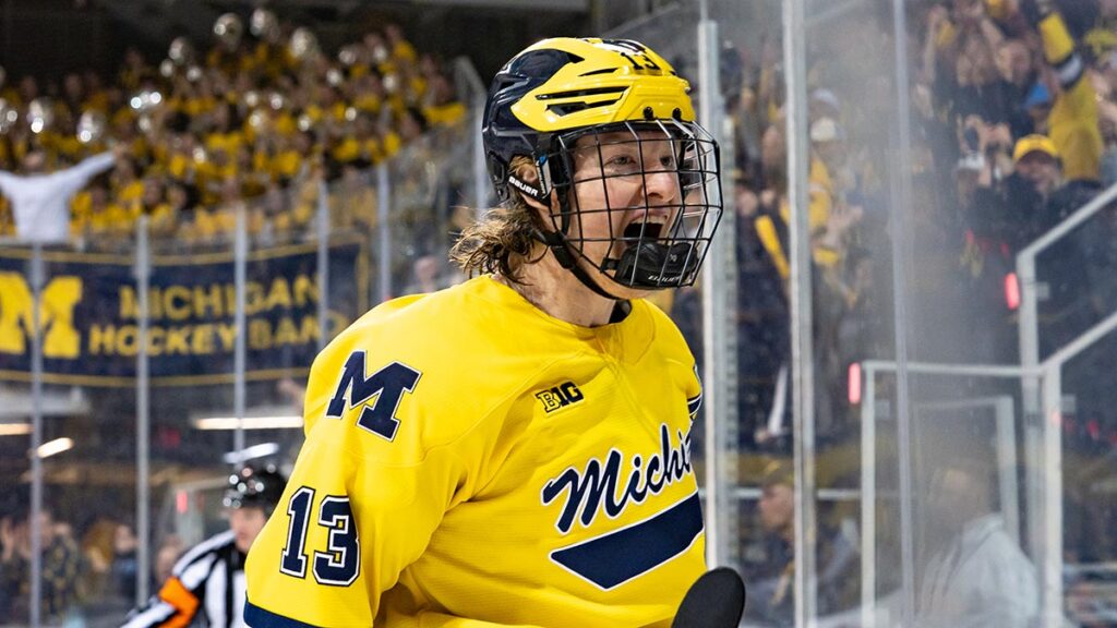 Hobey Baker finalist Hughes joins Eagles