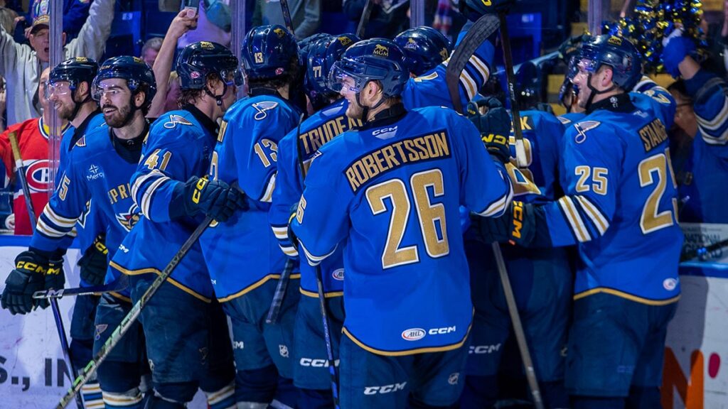 Dean lifts Thunderbirds to OT win in Game 3