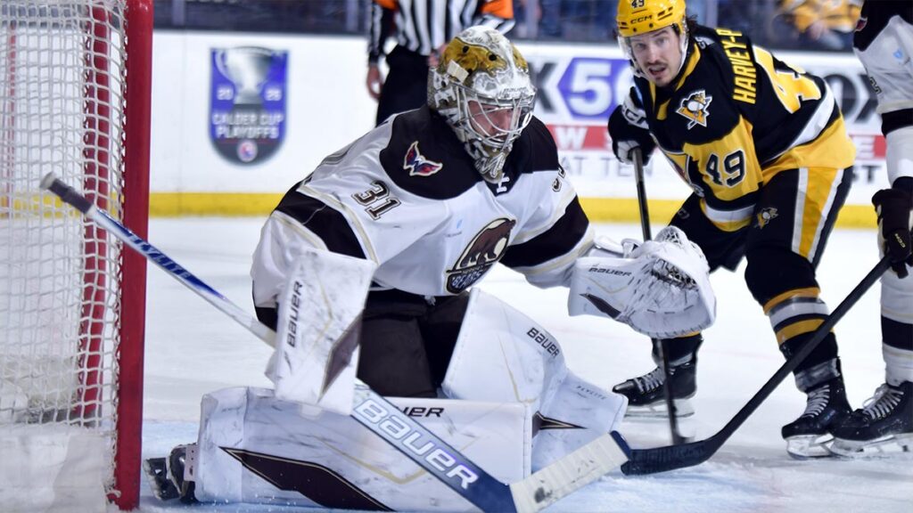 Stevenson shuts door on Penguins in Game 2