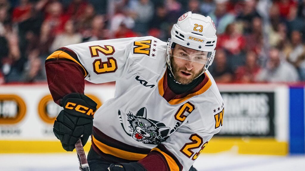 Wolves eke past Griffins in Game 1