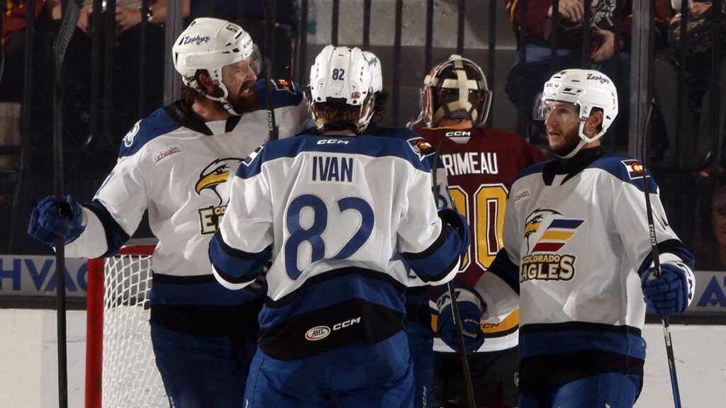 Ivan scores late as Eagles pull out Game 3