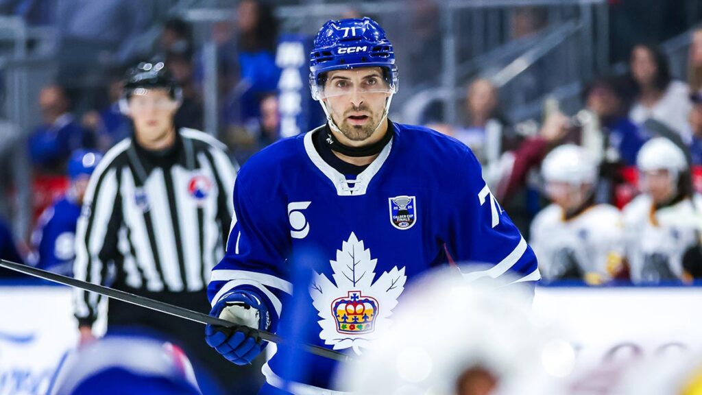 AHL players put pen to paper